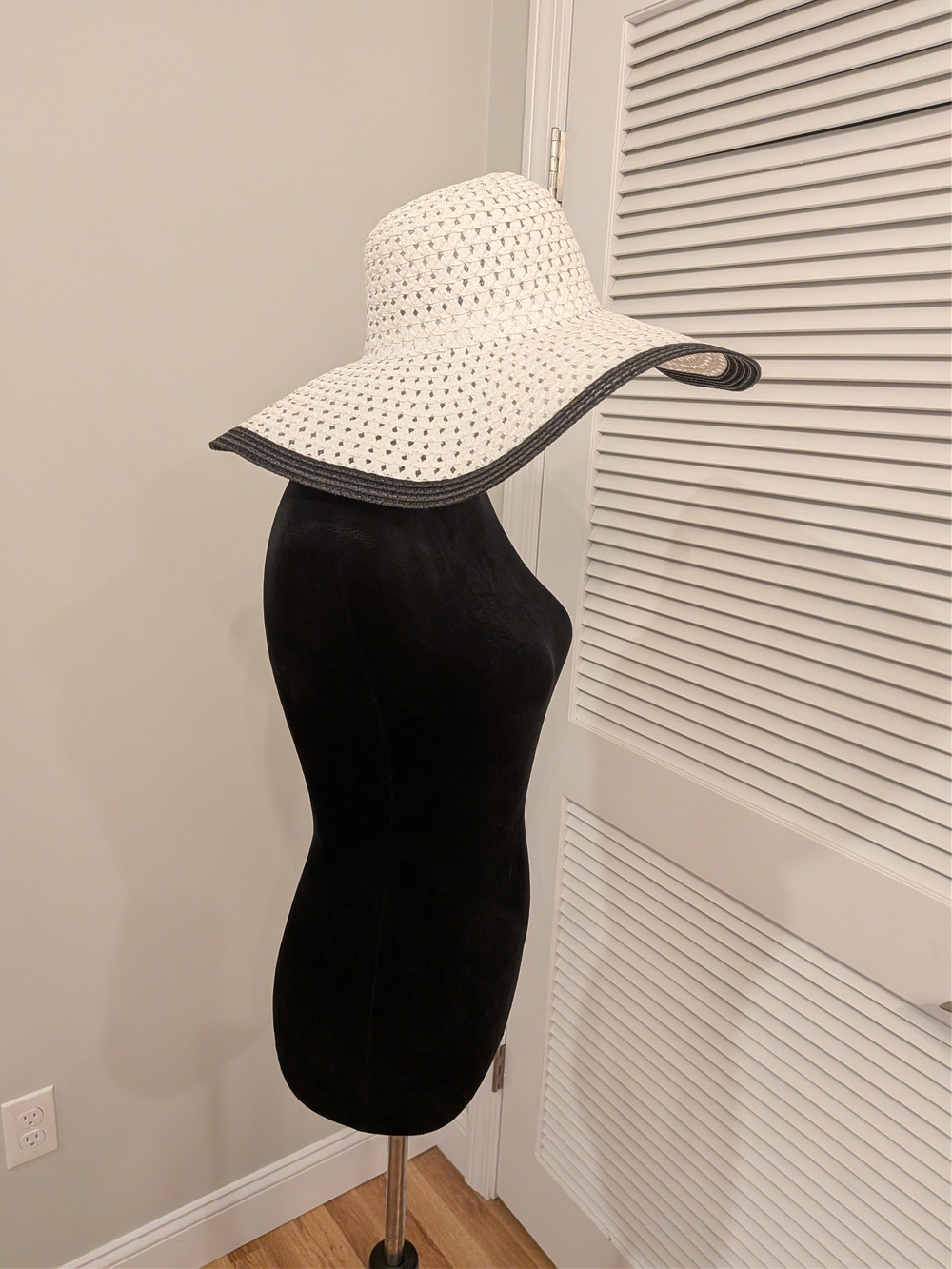 Wide Brim Crochet Sun Hat - White with Black Trim Set Of 3 New